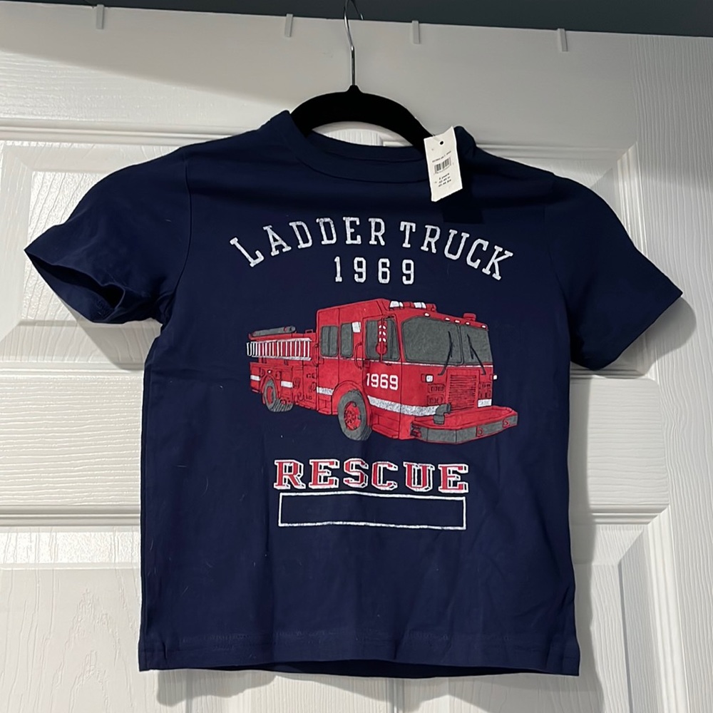 NWT Gap Boy tee shirt
